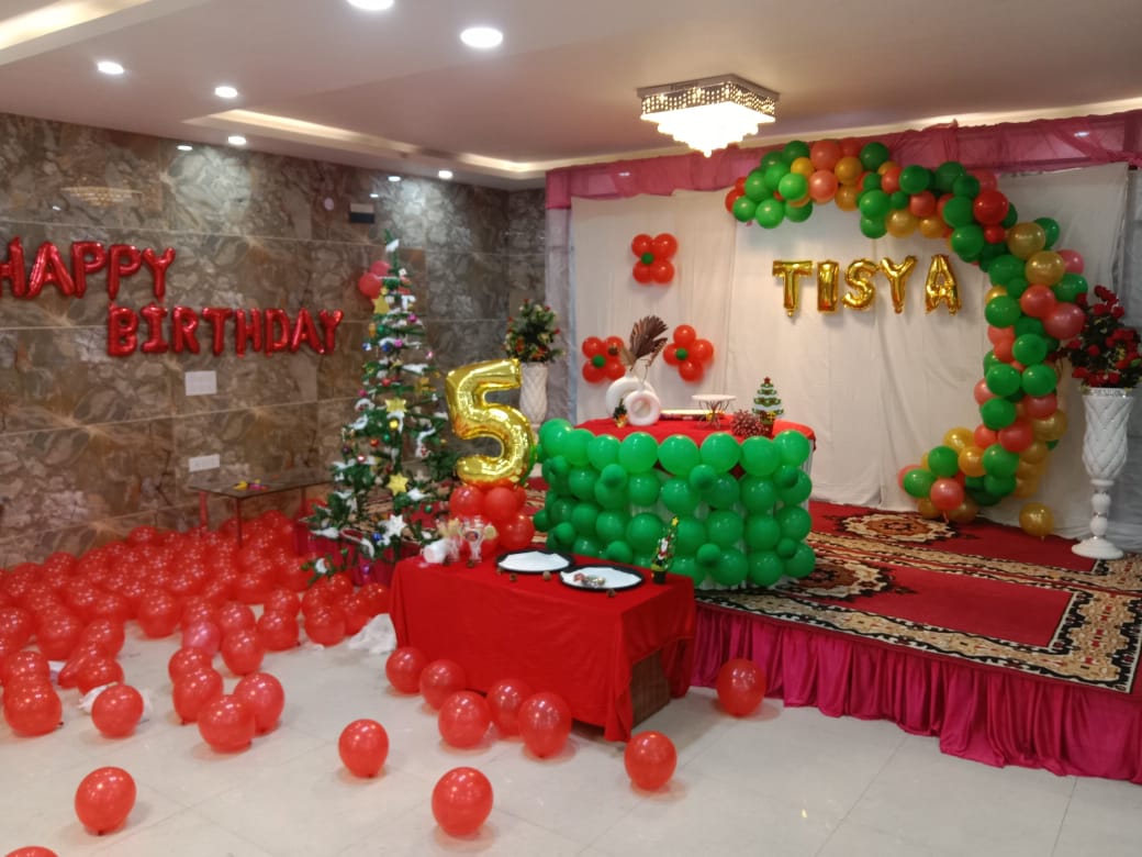  christmas theme decorations backdrop in Gurgaon